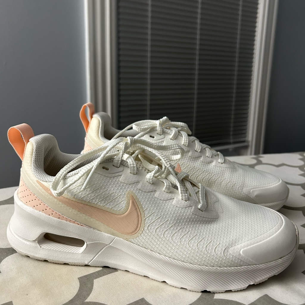 Nike Air Max Nuaxis Sneaker - Women's Size 9